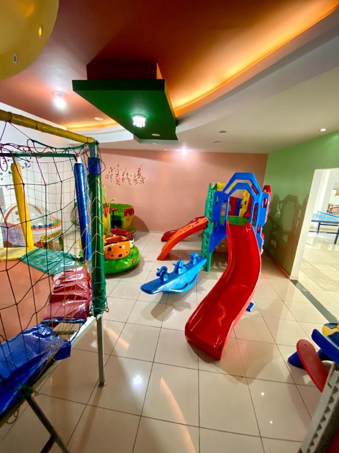 Constantino Hotel E Eventos Juiz de Fora Exteriör bild An indoor playground in a shopping mall
