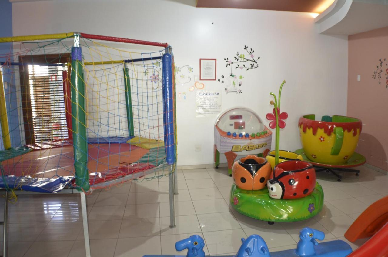 Constantino Hotel E Eventos Juiz de Fora Exteriör bild A children's play area in a shopping mall