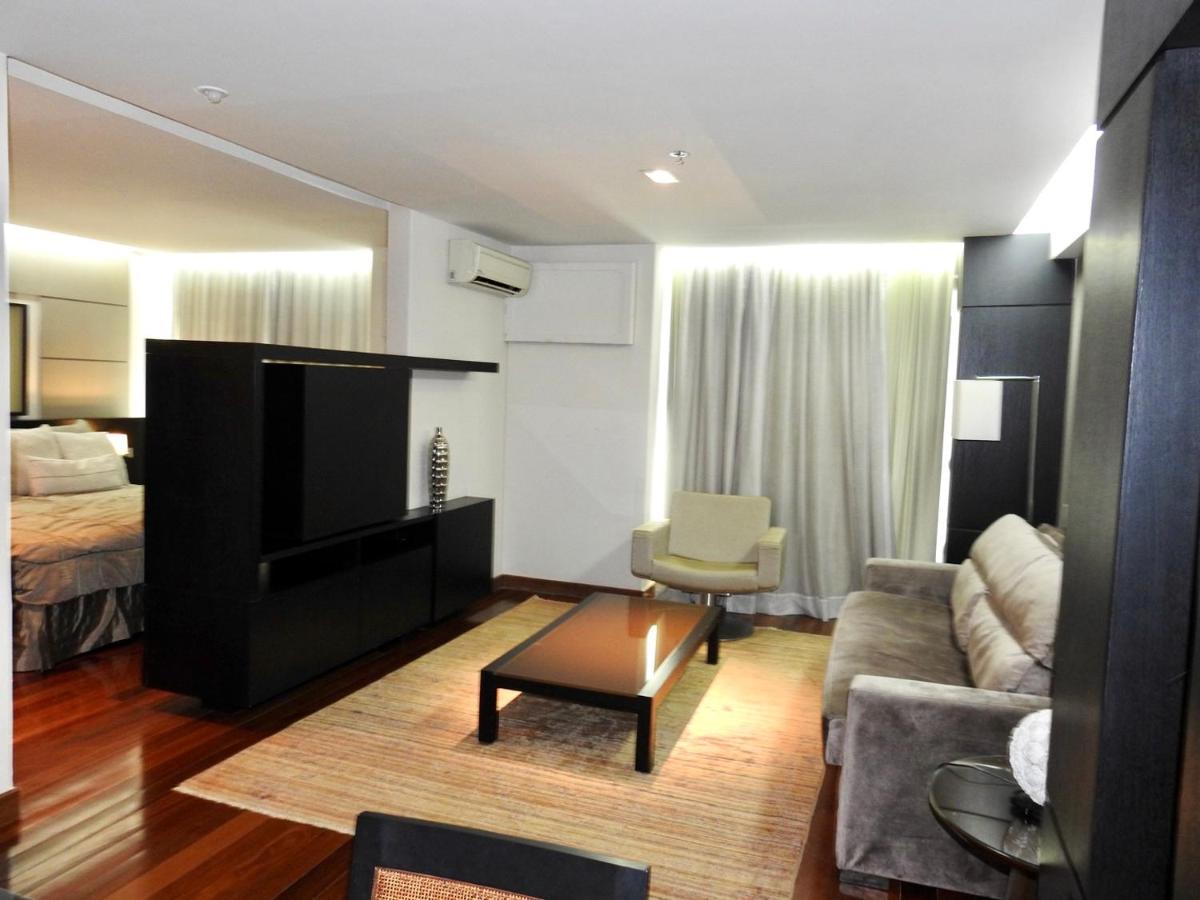 Constantino Hotel E Eventos Juiz de Fora Exteriör bild A living room in a modern apartment
