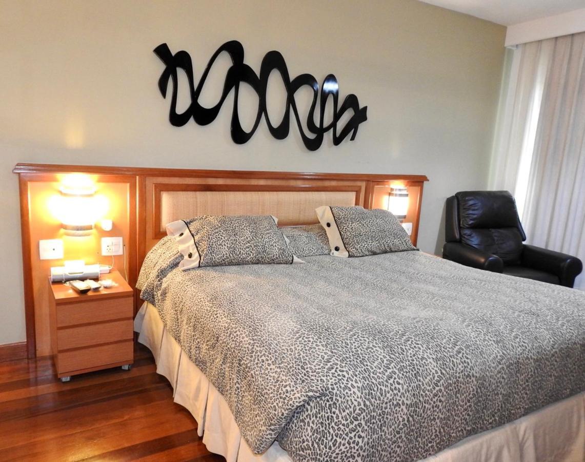 Constantino Hotel E Eventos Juiz de Fora Exteriör bild A bedroom in a hotel