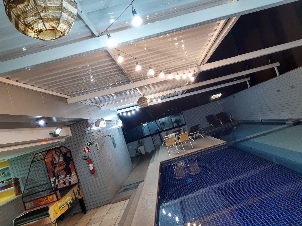 Constantino Hotel E Eventos Juiz de Fora Exteriör bild The swimming pool at the hotel